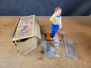 Vintage Strike Bar tool Toter w Original Box - Stands about 11 Tall