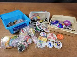 Huge Lot of Collectable Buttons