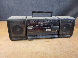 Goldstar Boombox Radio  Tape Player - Tested and Works - NO SHIPPING