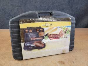 Unused 18-Pieces Mr. Bar-B-Que Utensil Set