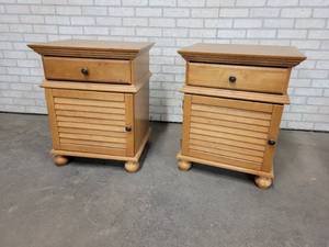 Pair of Wood Nightstands - NO SHIPPING