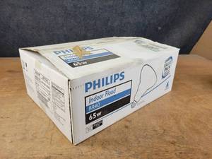 lot 41 image: New Case of (12) Flood Lights - Model BR40 - 65W Indoor