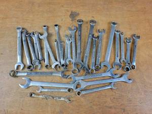 lot 43 image: (30) Assorted Combination Wrenches - Up to 78