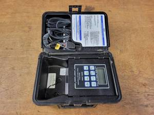 lot 49 image: Cooper Electro-Therm Digital Thermometer - Model SH66A