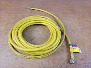 lot 59 image: Yellow Jacket 50 38 Plus II Charging Hose - Model 14650