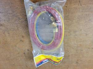 lot 61 image: New (3-Pack) Yellow Jacket Plus II 14 x 60 Refrigeration Charging Hoses - Part No. 22985