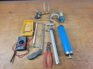 lot 77 image: Multi-Meter, Thermal Engineering Oil Pump and More