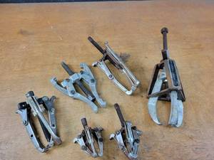 lot 79 image: POSI-LOCK Gear Puller, K-D Tools 2298 Puller, OTC 1027 Puller and More