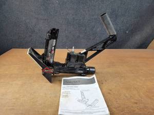 lot 162 image: HUSKY 3in1 Pneumatic Floor Nailer - Model HDUFL50 - Includes Manual