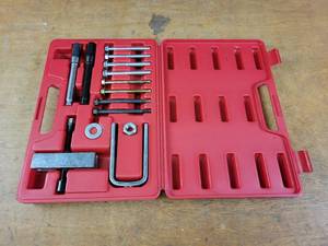 lot 163 image: ATD Tools Steering Wheel Remover and Lock Compressor Set - Model ATD-3049