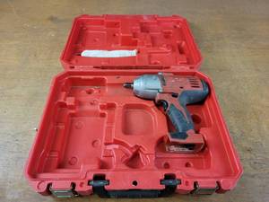 lot 170 image: Milwaukee 12 Cordless Impact Gun in Case - Parts Only - Model 2663-20