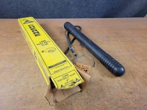 lot 179 image: Cherne Industries 4 Test Ball Plug - Model 271047 - Appears unused
