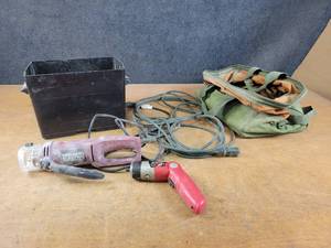 lot 184 image: Chicago Electric Cutout Tool (Works), Extension Cord and More - NO SHIPPING