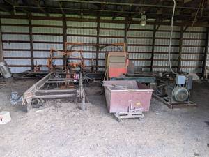 lot 71 image: Jackson Lumber Harvester Sawmill - Includes Loading Conveyor, Hydraulic Turner and Sawmill