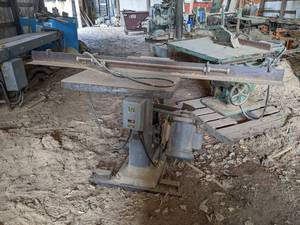 lot 78 image: BEACH Manufacturing Co. Wood Shaper - 3HP 1PH Electric Motor