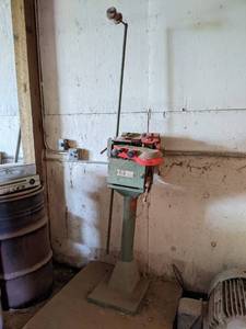 lot 89 image: Foley United Band Saw Blade and Circular Saw Blade Sharpener - Model B30-1