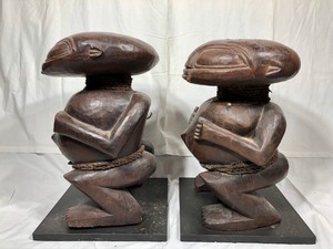 Exceptional Pair of Carved Tikar Ancestor (Twin) Pygmy Stools