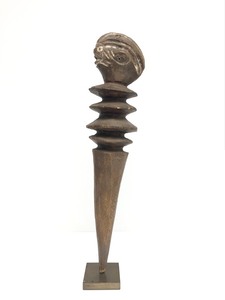 Unusual Old Carved Kuyu Head Figure