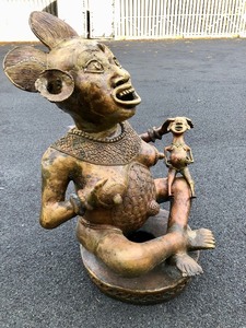 Monumental Bronze Tikar Bronze Fertility Statue