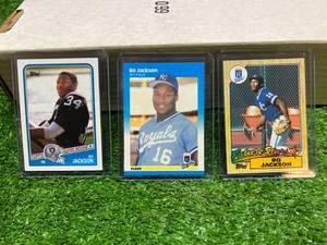 lot 18 image: Bo Jackson RCs - 3 Different
