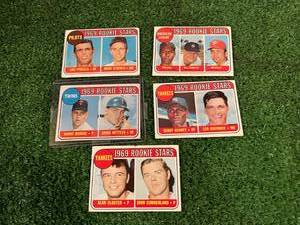 lot 30 image: 1969 Topps Rookie Stars Cards - Craig Nettles, Lou Piniella