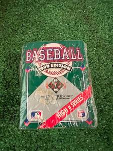 lot 31 image: 1990 Upper Deck Baseball Hight # Series Factory Sealed