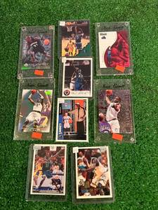 lot 38 image: Kevin Garnett Cards Including RCs