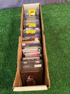 lot 64 image: Box of Football, Basketball, Baseball & Hockey Stars & Rookies