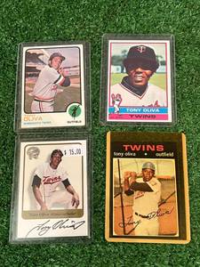 lot 82 image: Tony Oliva Cards including Certified Autograph Card & 1971 Topps