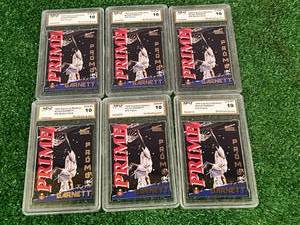 lot 86 image: Kevin Garnett Signature RCs