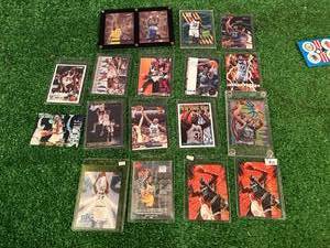 lot 104 image: Shaquille ONeal Cards wRCs