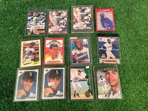 lot 122 image: Ken Griffey Jr & Alex Rodriguez Cards