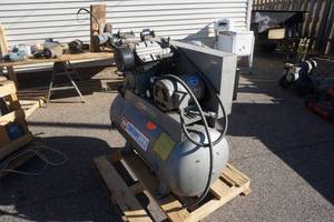 lot 2 image: Ingersoll Rand Century II Large Capacity Commercial Air Compressor