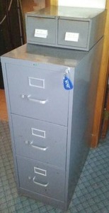 lot 62 image: 3 Drawer File Cabinet and 2 Drawer Card File. - Locking