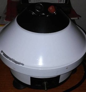lot 65 image: Adams Centrifuge. Was Working, still getting Power