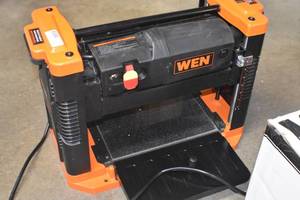 Thick ness planer