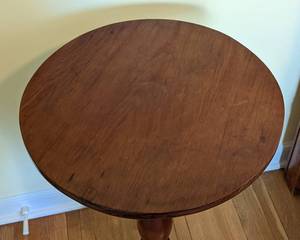 Round Wood Accent Table
