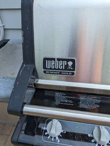 Weber Summit Gold Gas Grill
