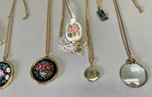 lot 75 image: Lot of Vintage Long Pendant Necklaces and Lockets