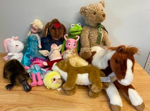 lot 68 image: Lot of Vintage and Collectable Plush Toys, Kermit, Elsa, Horses, Bears and More