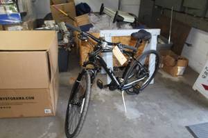 lot 201 image: Marin 24 Mens Trail Bike  22 Black Frame