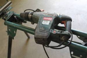 lot 26 image: Metabo KHE56 Hammerdrill