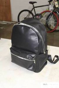 lot 87 image: Steve Madden Backpack