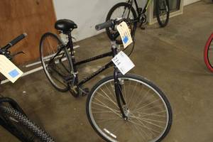 lot 214 image: Schwinn Transit 24 Womens Street Bike  18 Purple Frame