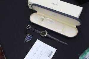 lot 146 image: Raymond Weil Geneva Mens Wrist Watch (in box)