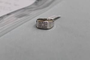 lot 174 image: Mens 0.50ct 15 Diamond Cluster 14K White Gold Ring Size 7-12
