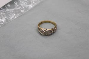 lot 176 image: 0.048ct 6 Natural Round Single Cut Diamond 10K Yellow Gold Ring Size 10-14