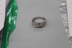 lot 179 image: 0.65ct 3 Natural Round Full Cut Diamond 14K White Gold Ring Size 10-12