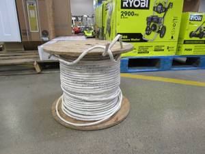 lot 821 image: 123 SOLID ROMEX WIRE ON A SPOOL- UNKNOWN LENGTH (SEE PHOTOS)