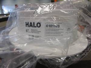 lot 929 image: HALO 6 PACK E26 Series 6 in. White Recessed Ceiling Light Fixture Trim with White Straight Side Metal Baffle